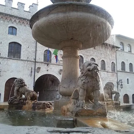 Il Cortile Di San Rufino