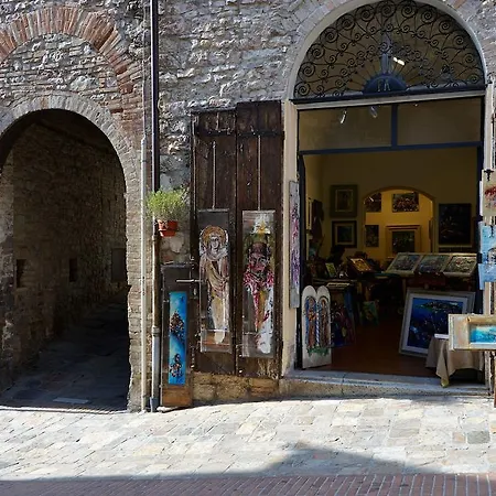 Apartamento Il Cortile Di San Rufino Assisi