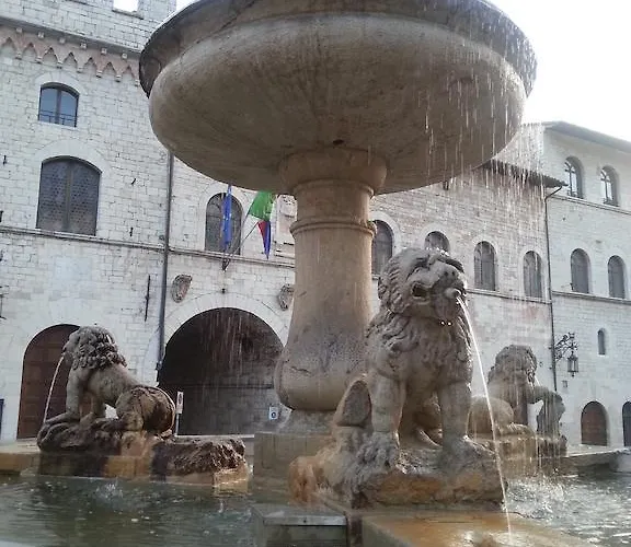 Il Cortile Di San Rufino